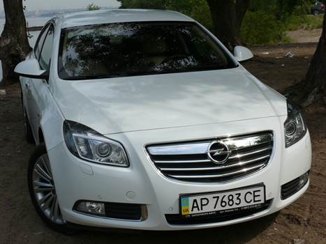 Opel Insignia бел. 250 грн/час